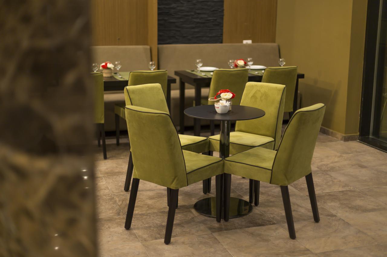 Sun Hotel ドゥラス エクステリア 写真